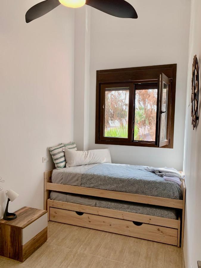 Amplia Vivienda New Para12 Pers A 4 Min Caminando De Playa Con Terraza, Piscina Com, Wifi, Ventiladores De Techo, Lavavajillas Roquetas de Mar Extérieur photo