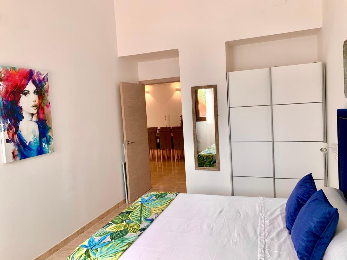 Amplia Vivienda New Para12 Pers A 4 Min Caminando De Playa Con Terraza, Piscina Com, Wifi, Ventiladores De Techo, Lavavajillas Roquetas de Mar Extérieur photo